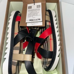 Burberry Vintage Check and Leather Sandals EU 26